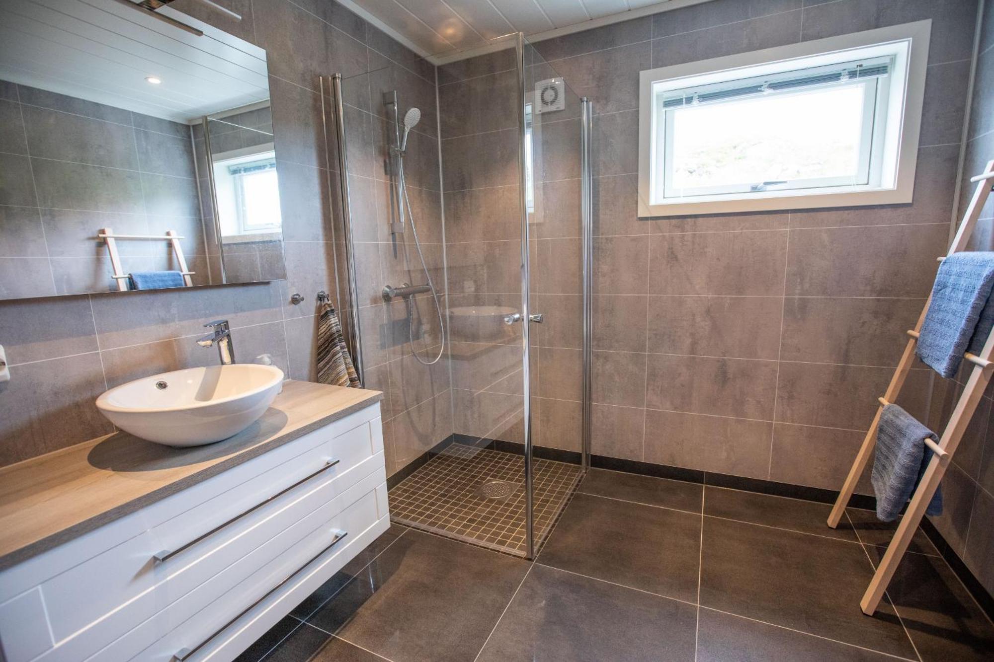High Standard Lodge Ballstad Buitenkant foto
